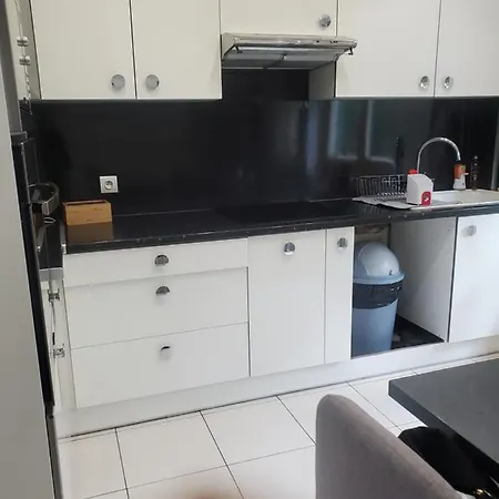 Апартаменты Meuble Aux Portes De Geneve